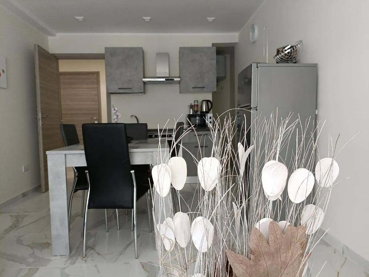 54 One By Rw San Julian'S Villa Saint Julian's