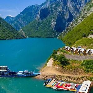 5 Stinet , Koman Albania